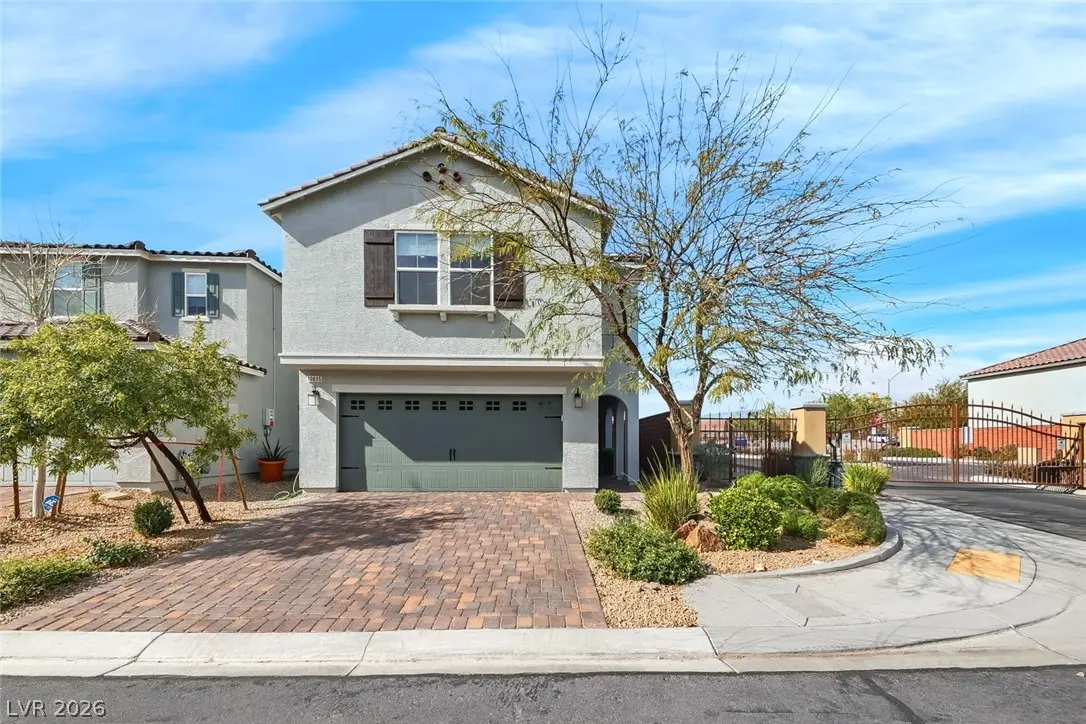 Photo of Listing #2755369