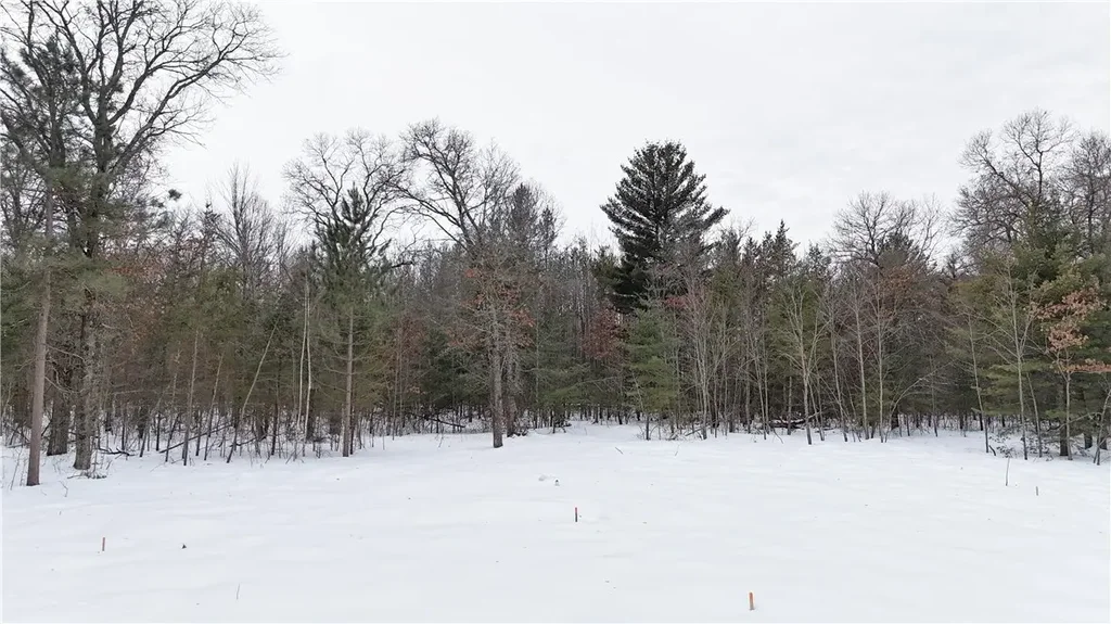 25106 Shady Oaks Lane, Siren