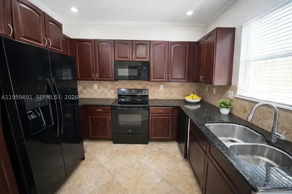 21219 Nw 14th Pl 8-25, Miami Gardens
