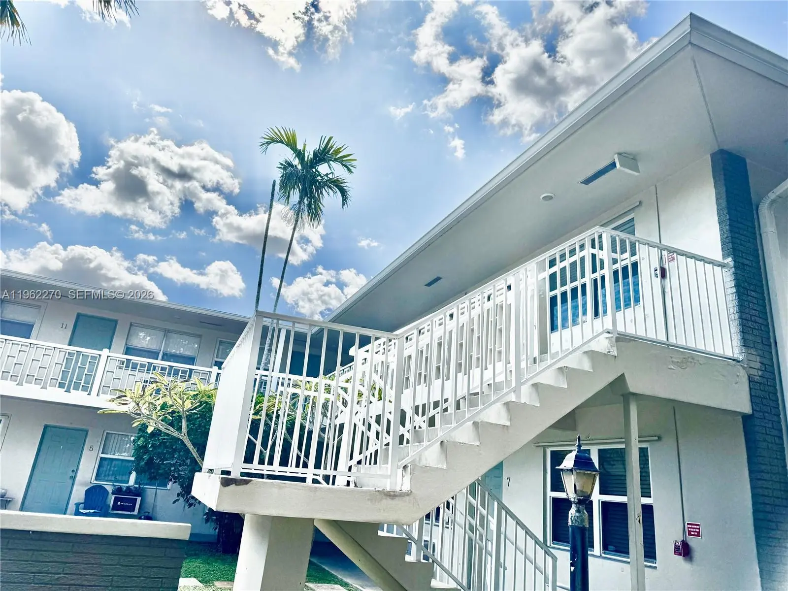 Photo of Listing #A11962270