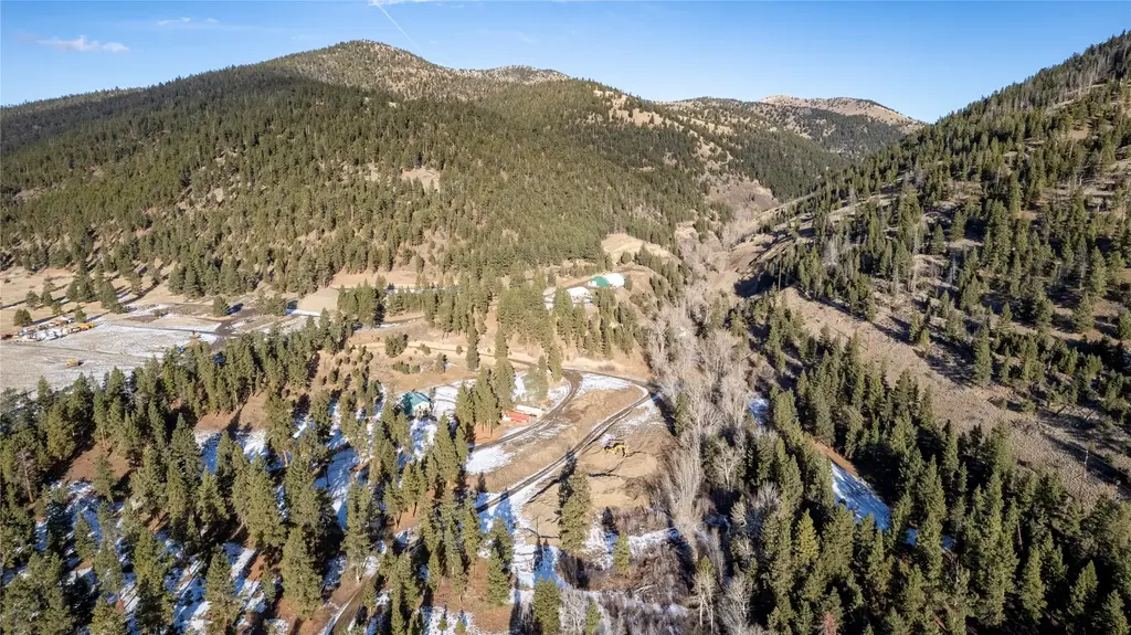5700 Sperry Drive, Helena
