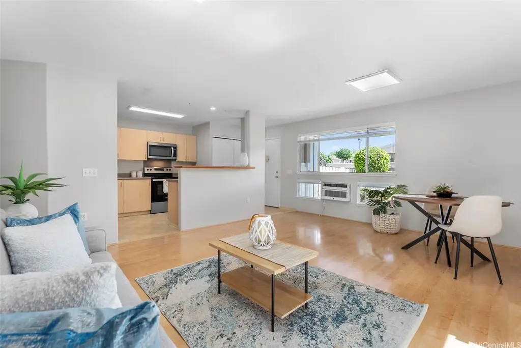 95-1139 Koolani Drive # 122, Mililani