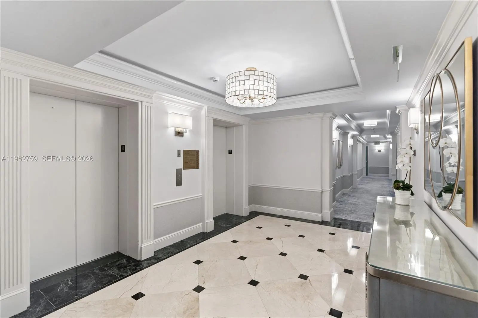 Photo of Listing #A11962759