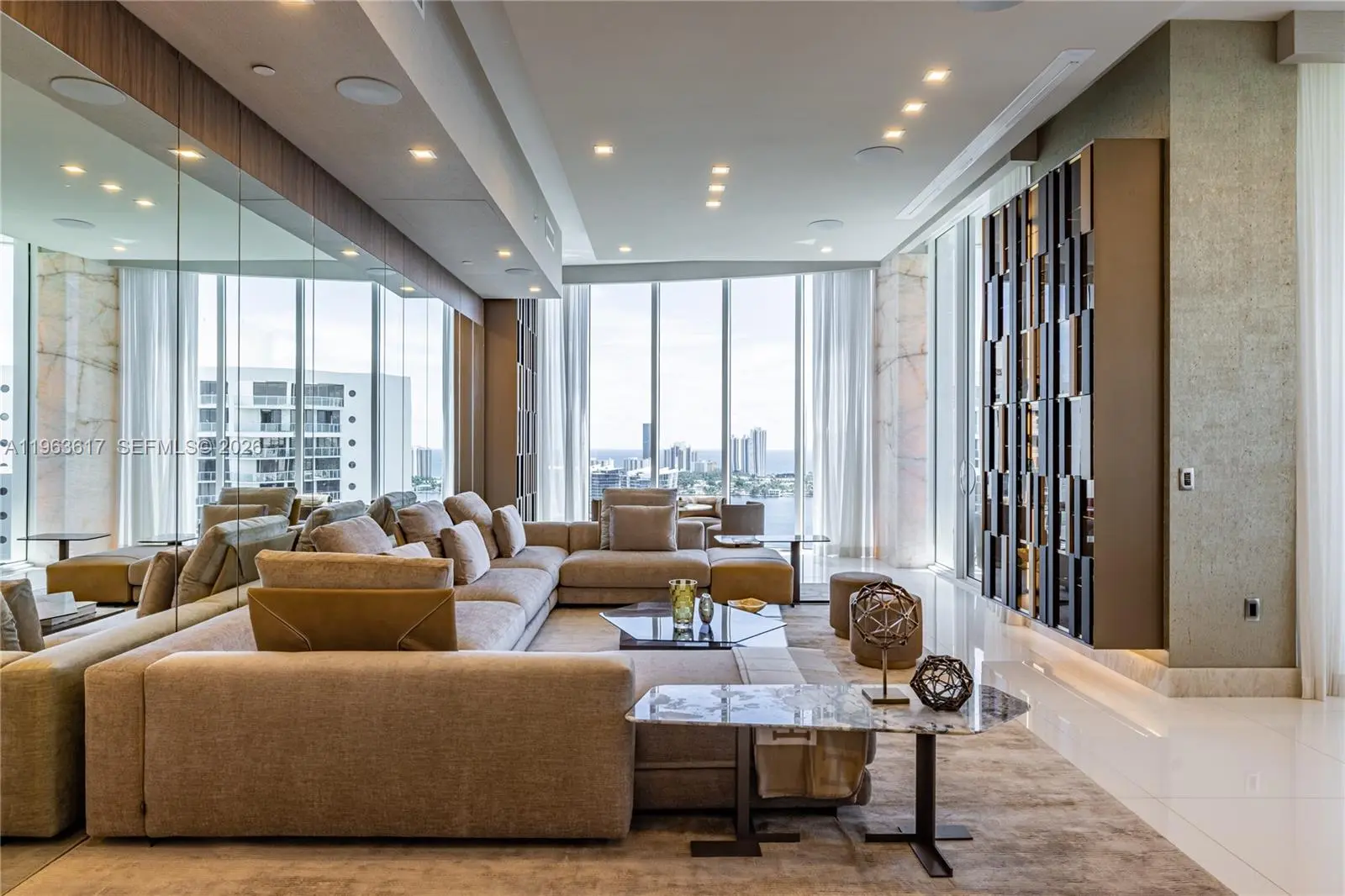 Photo of Listing #A11963617