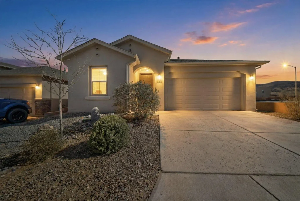 494 Adeline Avenue Sw, Los Lunas