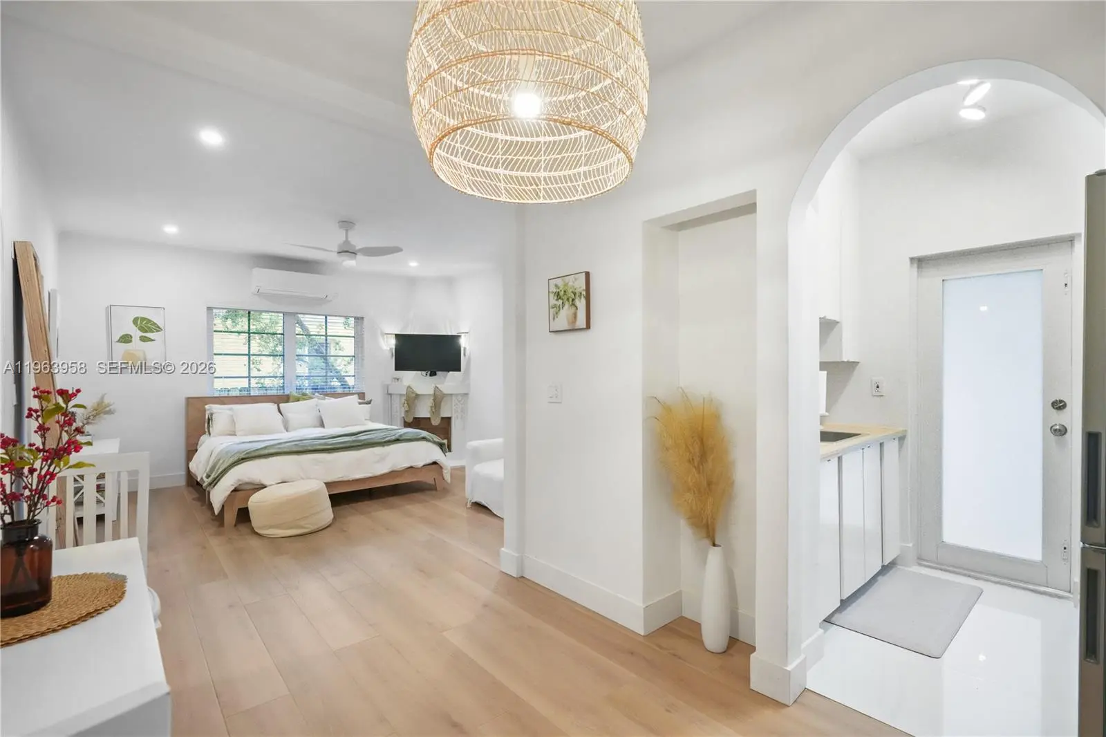 Photo of Listing #A11963958