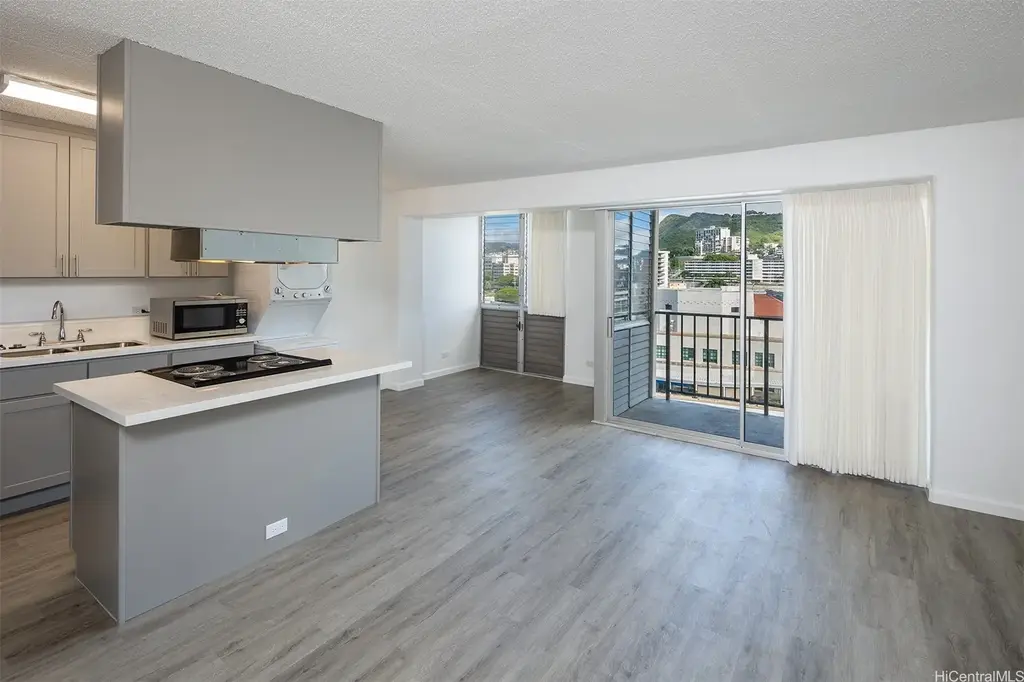 818 South King Street # 1301, Honolulu