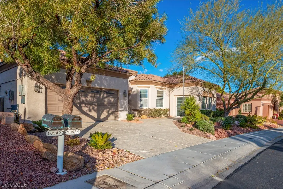 Photo of Listing #2755373