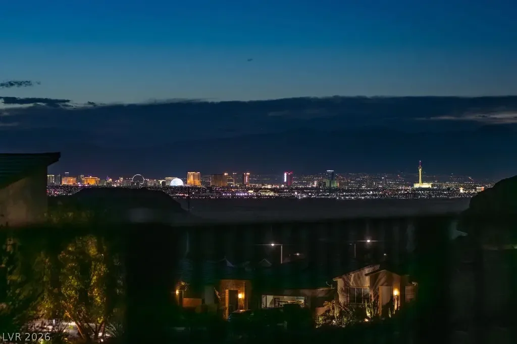 Photo of Listing #2755667