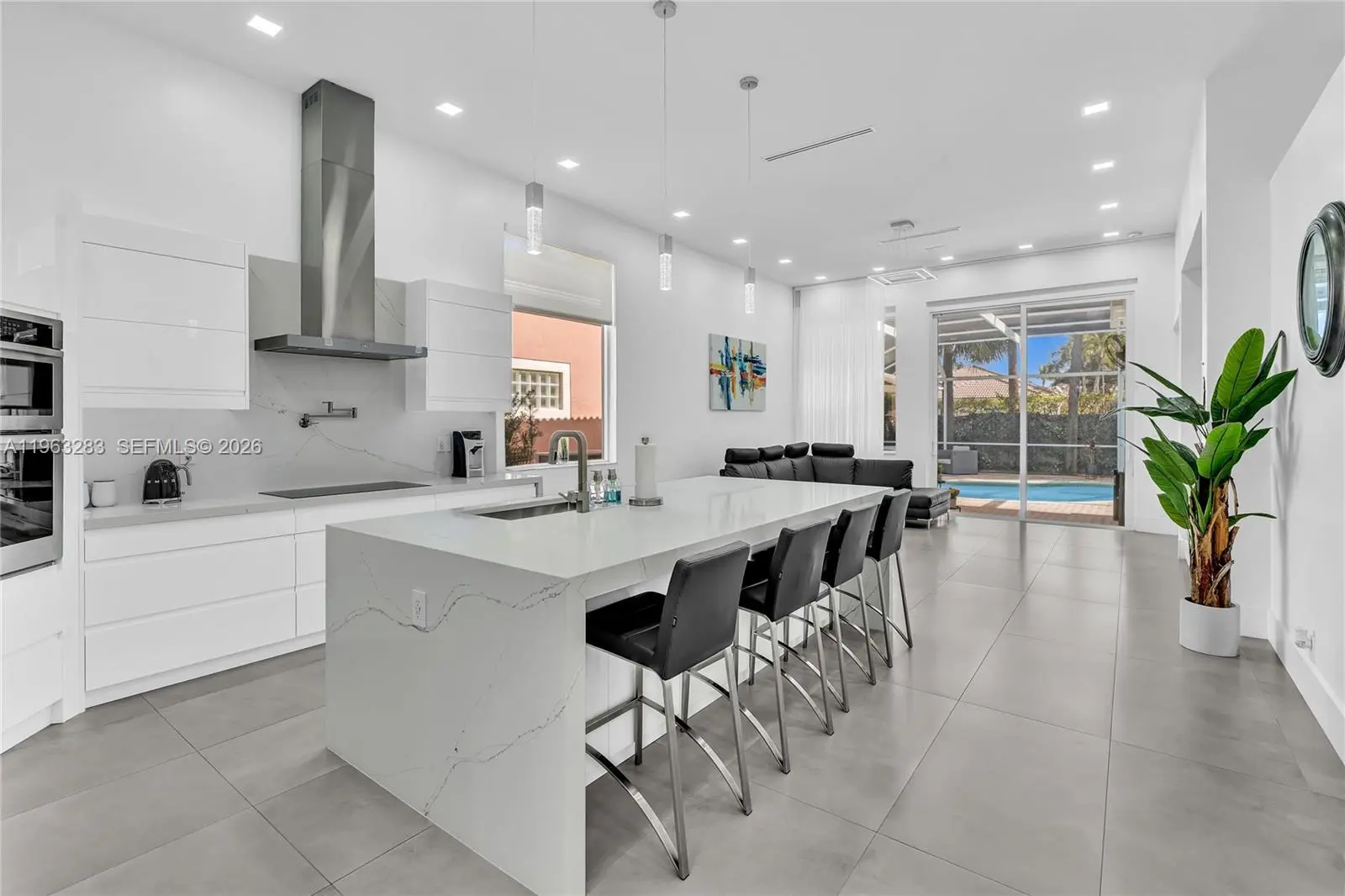 Photo of Listing #A11963283