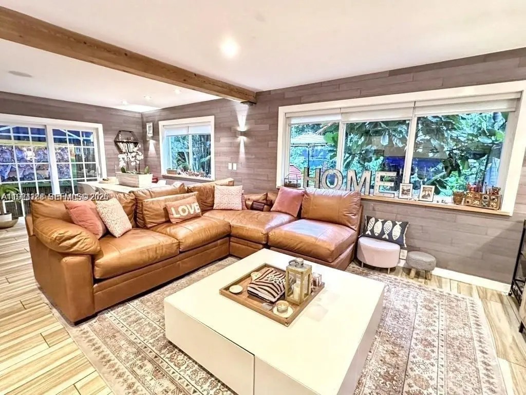 Photo of Listing #A11964188