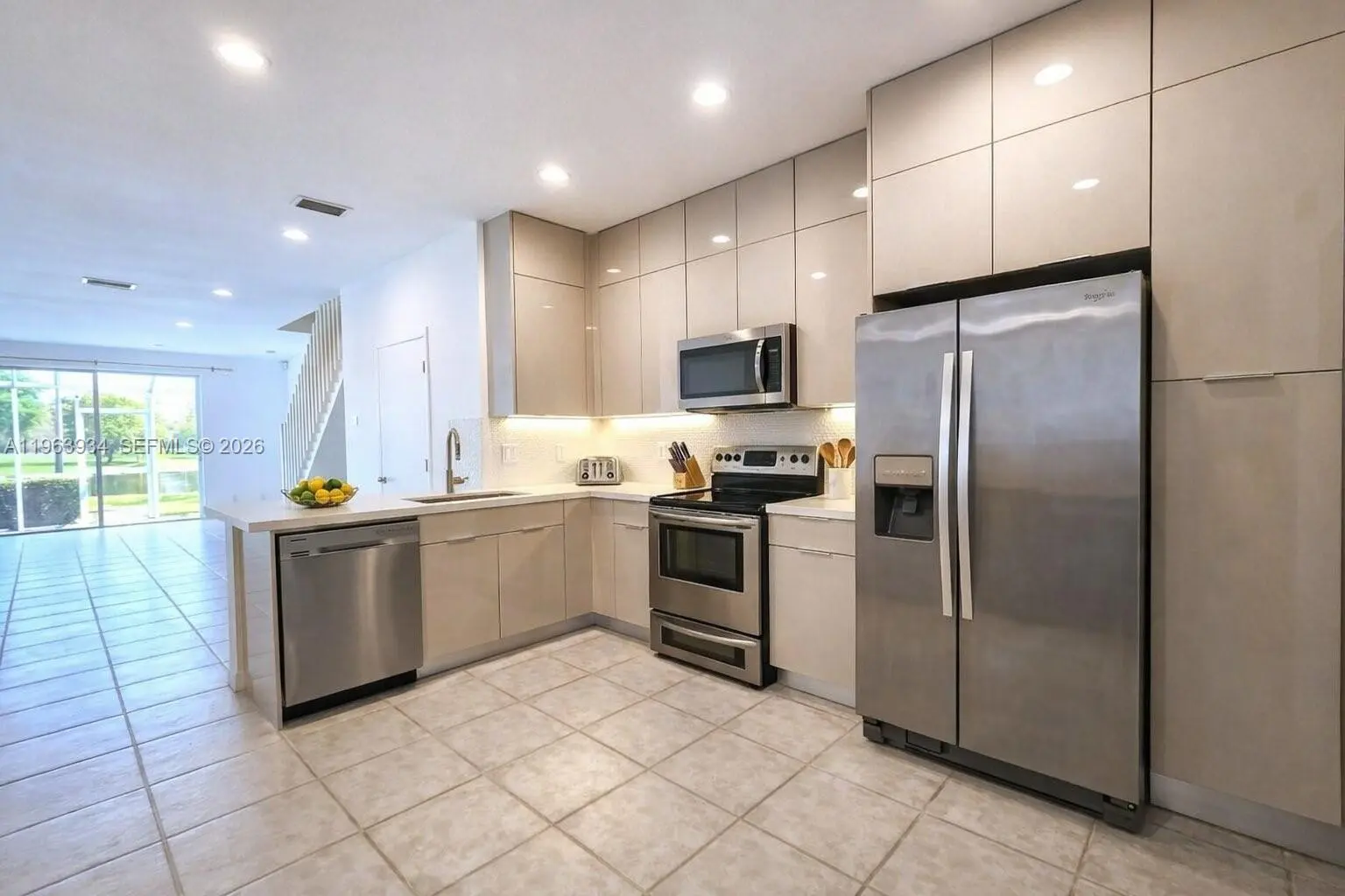 Photo of Listing #A11963934