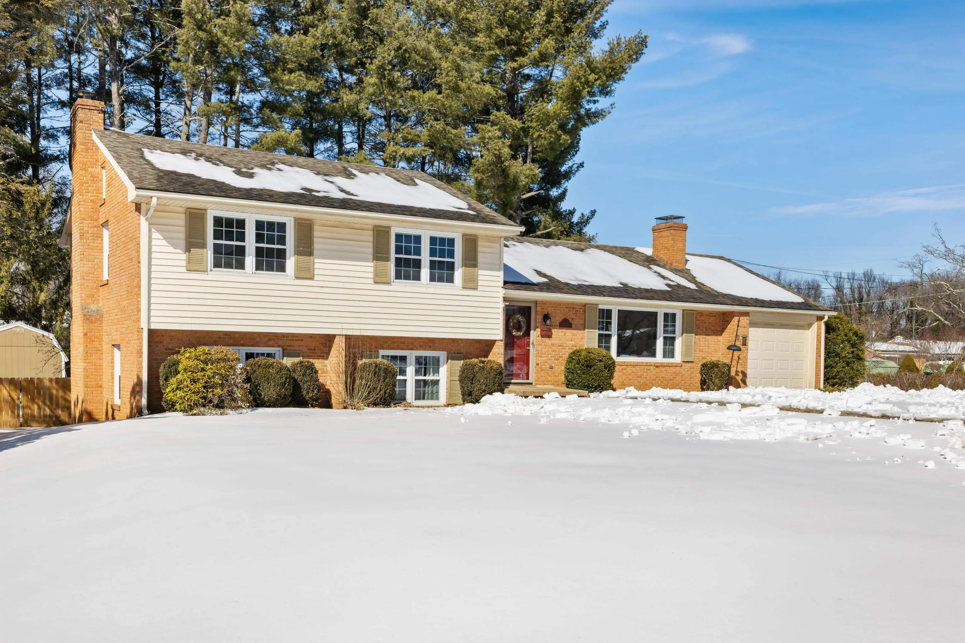 1200 Club Rd, Waynesboro