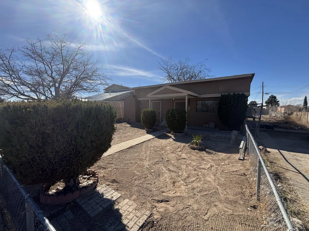 2827 Bel Air Drive Ne, Albuquerque