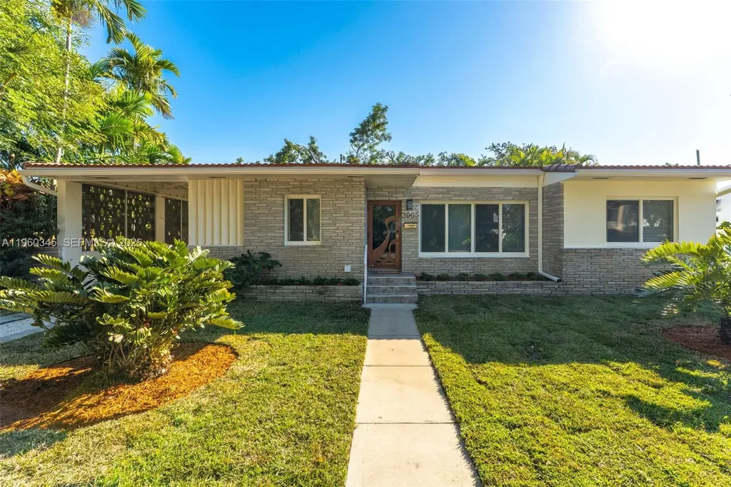 3965 Sw 60th Ct, Miami