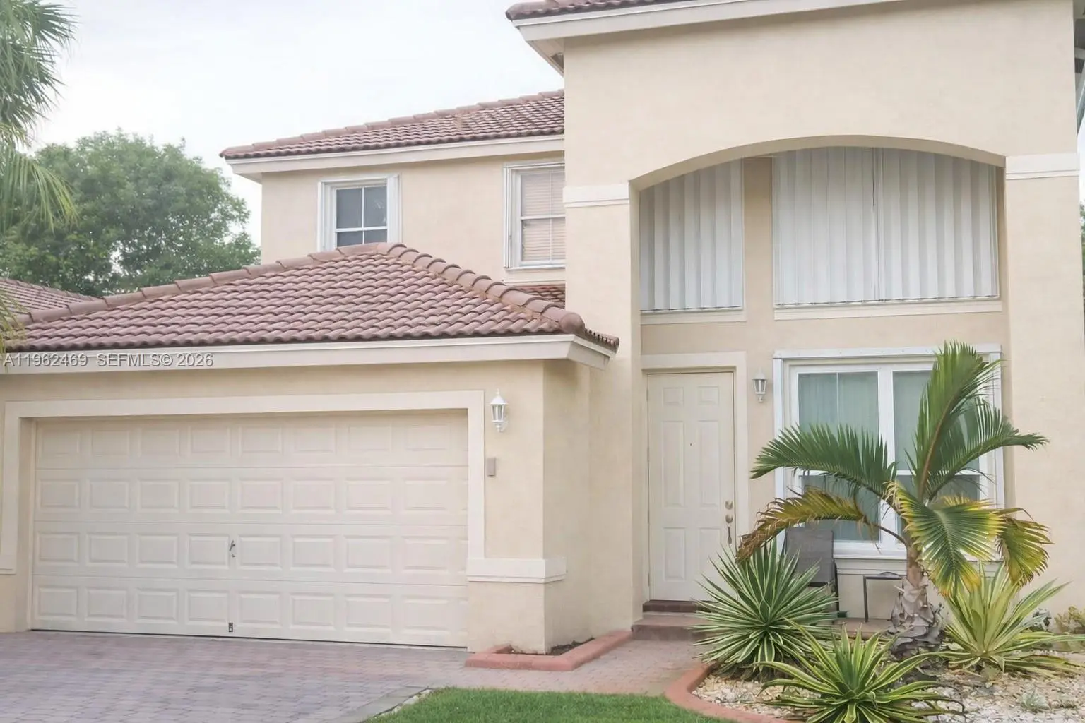 Photo of Listing #A11962469