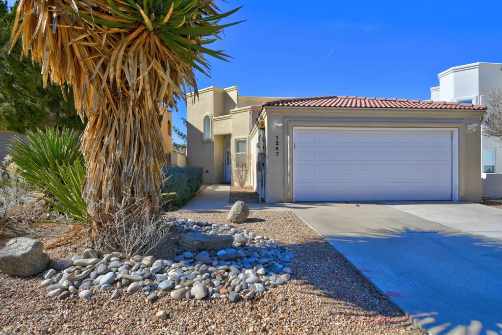 1247 Monte Verde Drive Ne, Albuquerque