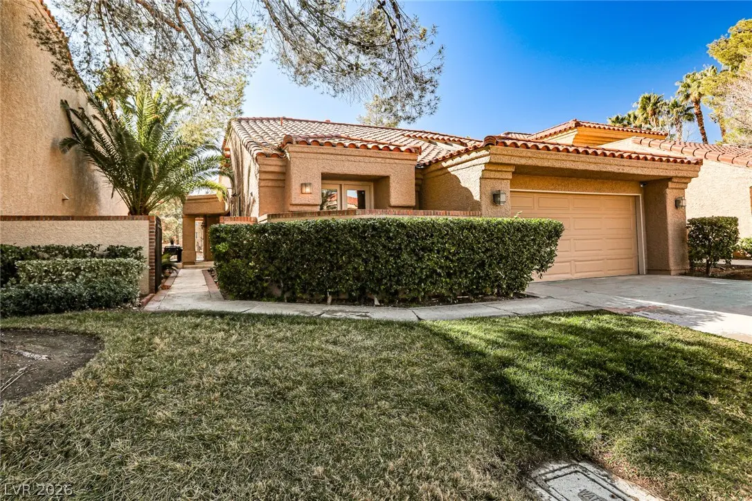 Photo of Listing #2755121