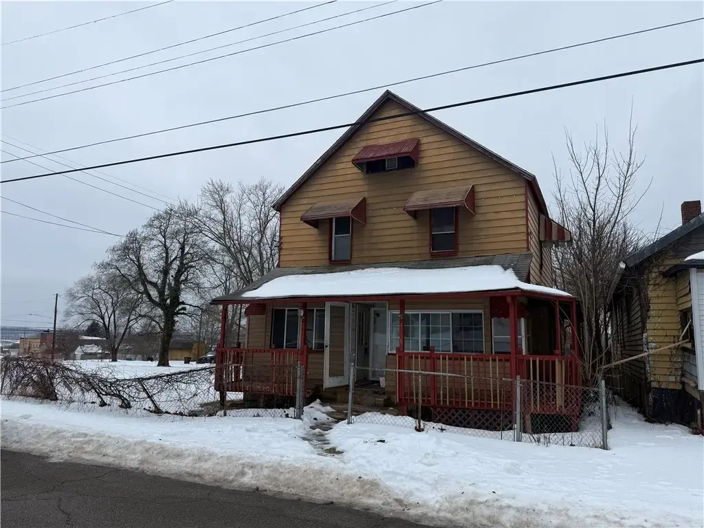 1118 Wallis Avenue , Farrell