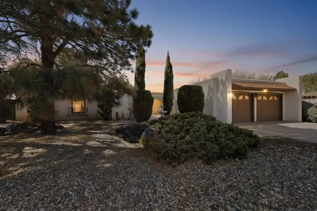 1037 Santa Ana Avenue Se, Albuquerque