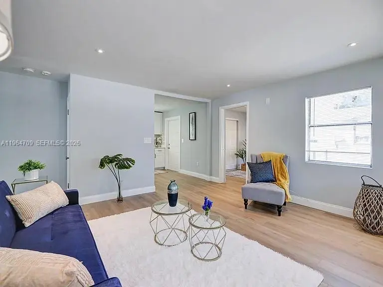 Photo of Listing #A11964709