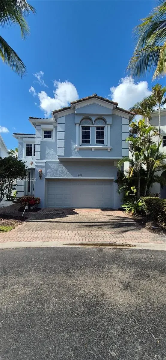 Photo of Listing #A11963485