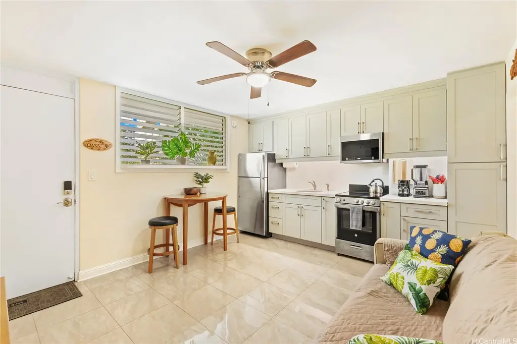 (unit #201) 236 Liliuokalani Avenue, Honolulu