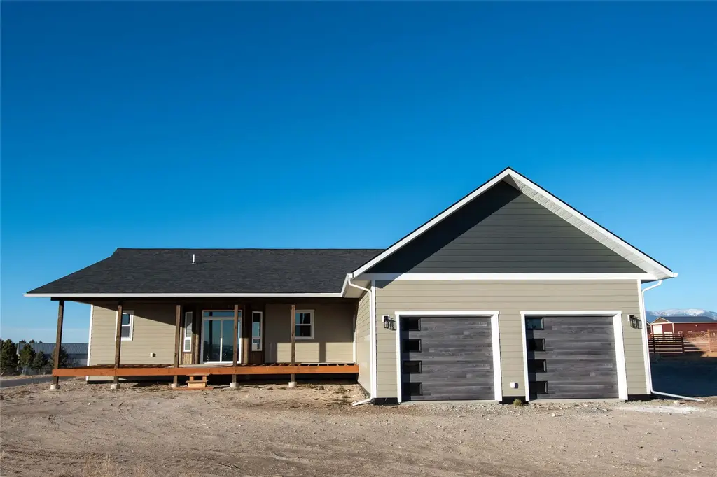 21 Stoney Trail, Townsend