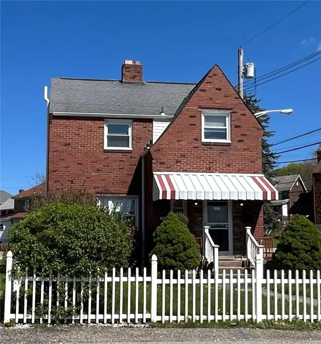 1059 Bayridge Avenue, Brookline