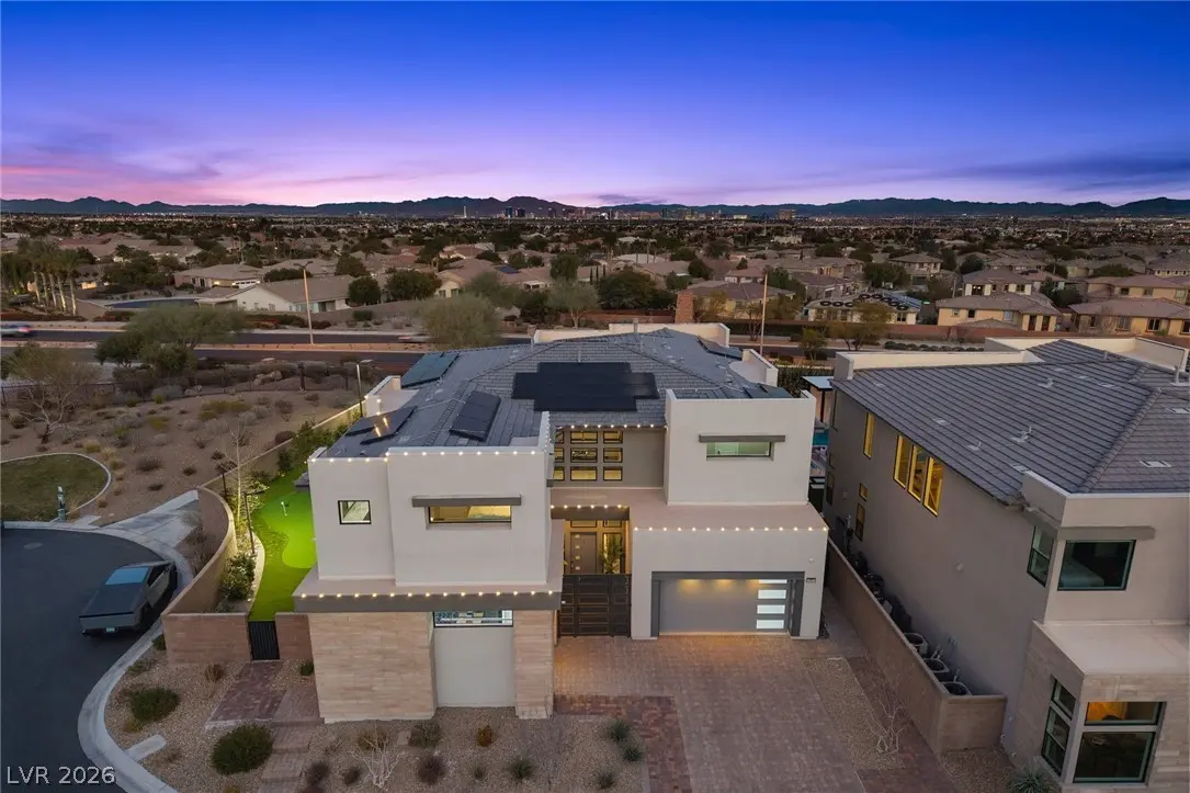 Photo of Listing #2741222