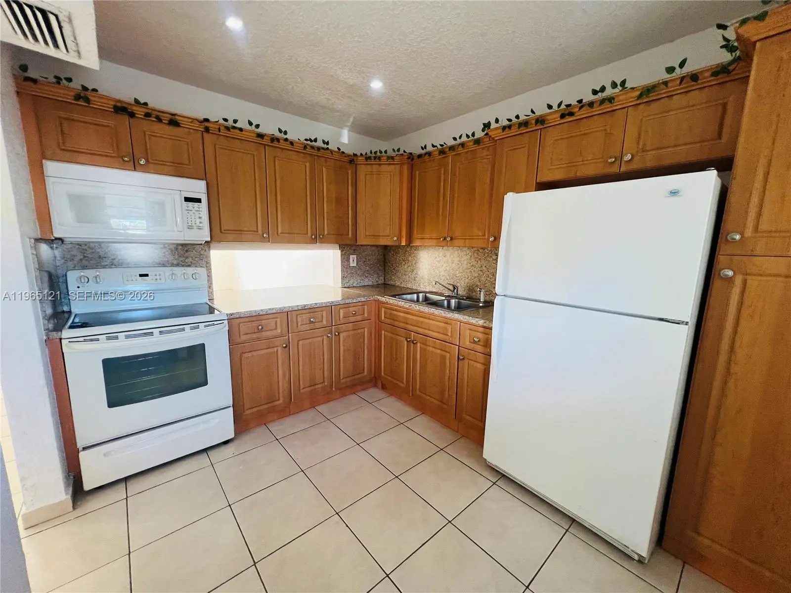 Photo of Listing #A11965121