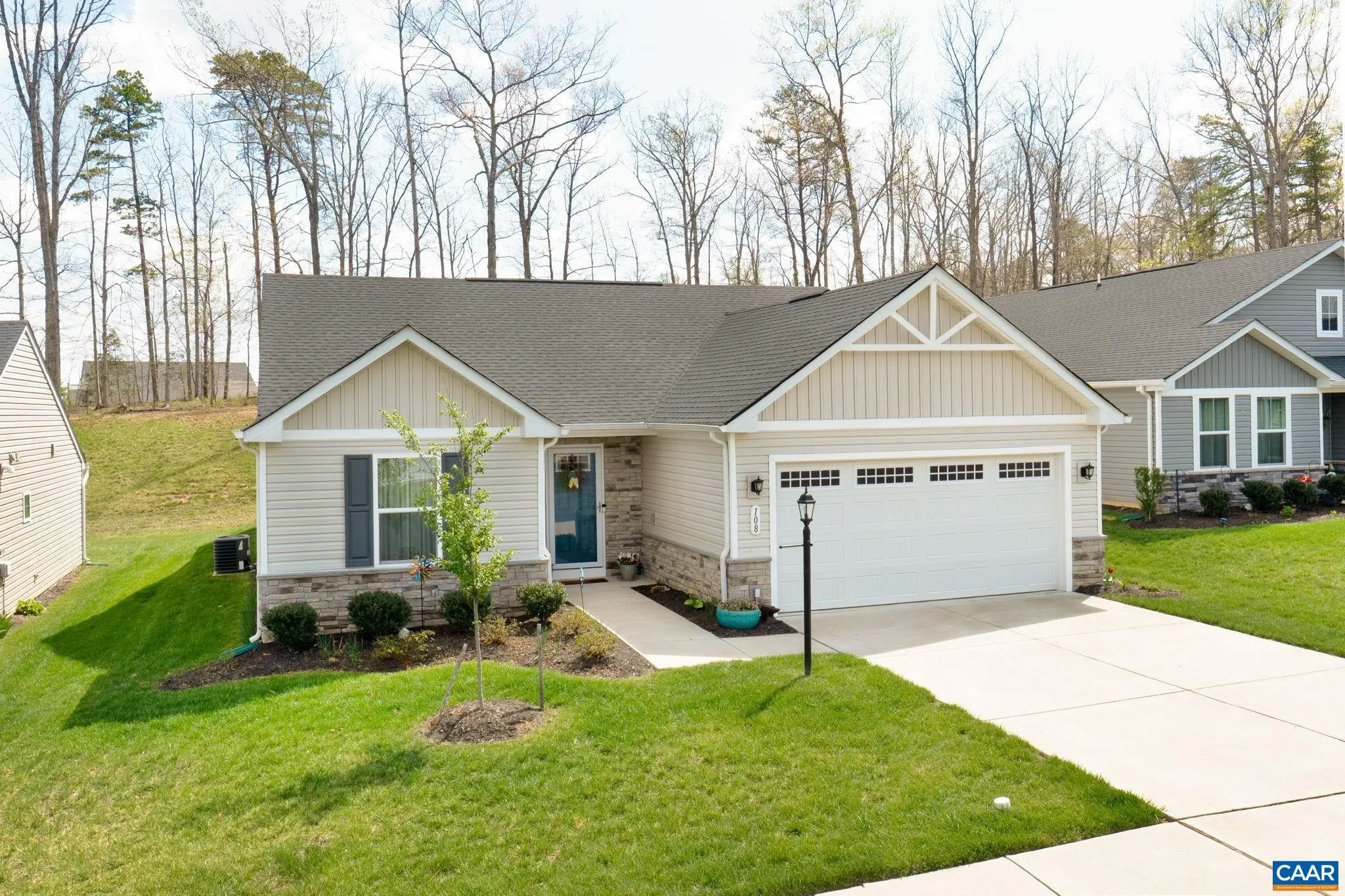 108 Archer Dr, Palmyra