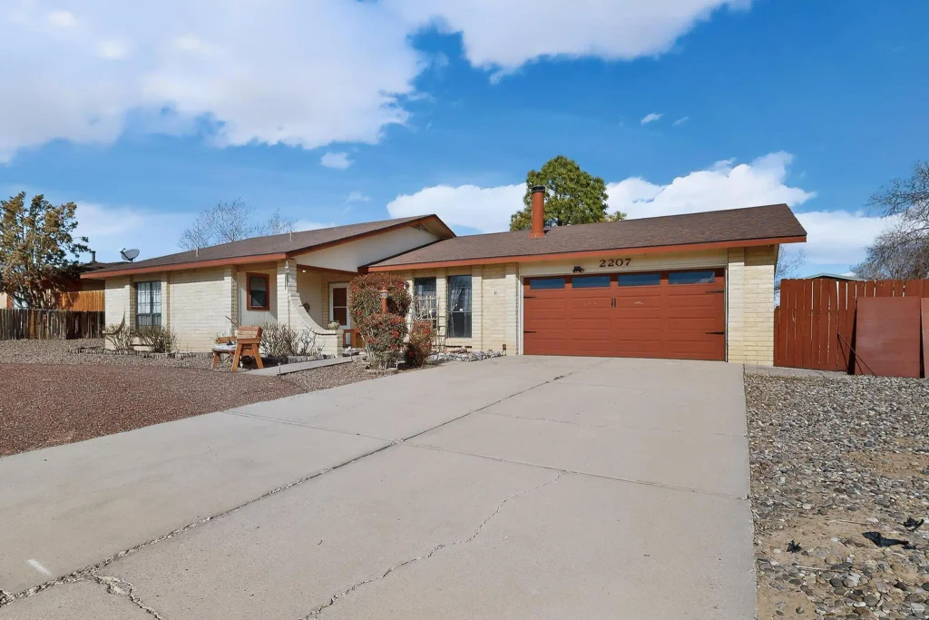 2207 Spruce Needle Road Se, Rio Rancho