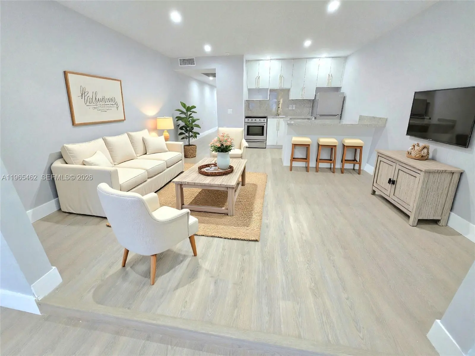 Photo of Listing #A11965462