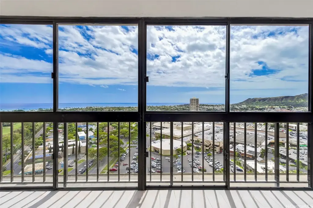 4300 Waialae Avenue # A2002, Honolulu