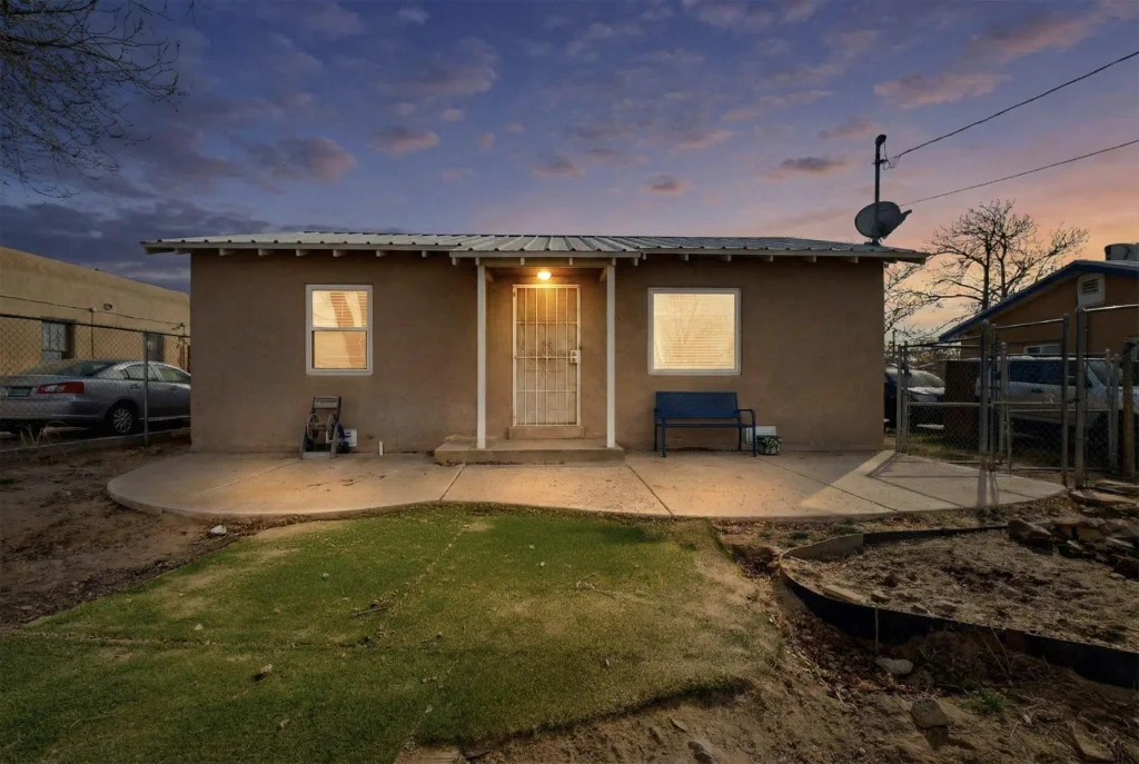 2410 Commercial Street Ne, Albuquerque