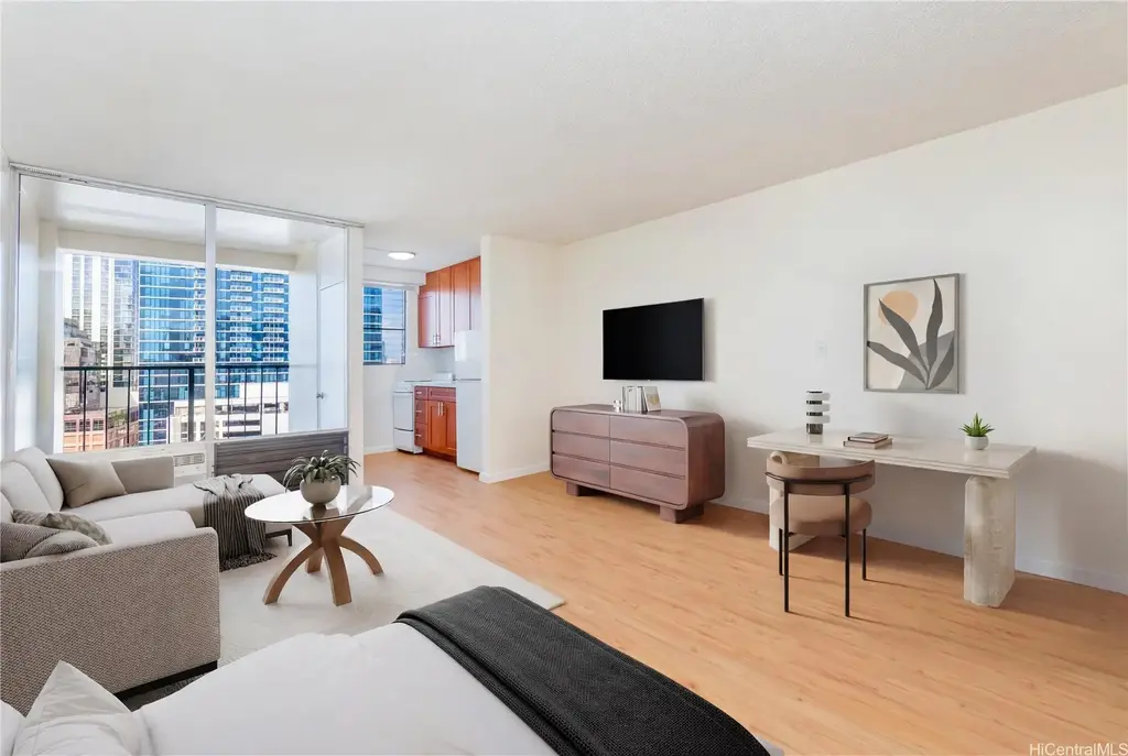 747 Amana Street # 1216, Honolulu