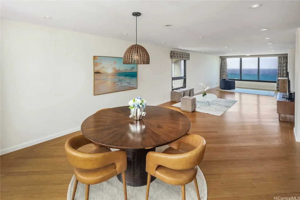 (unit #3700) 1600 Ala Moana Boulevard, Honolulu