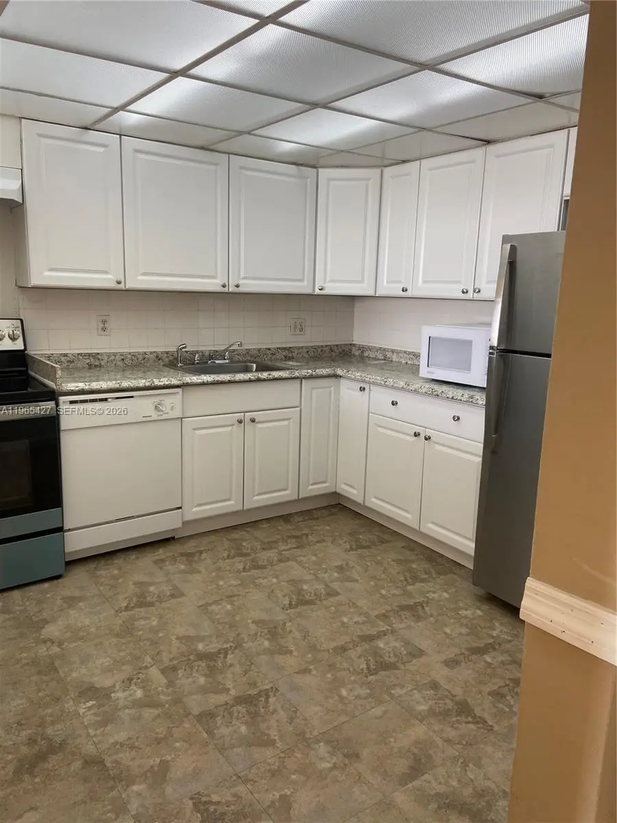 Photo of Listing #A11965427