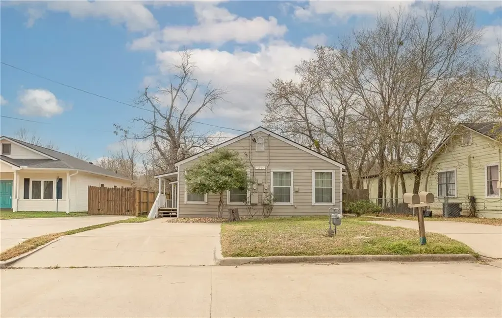 1319 Antone Street, Bryan