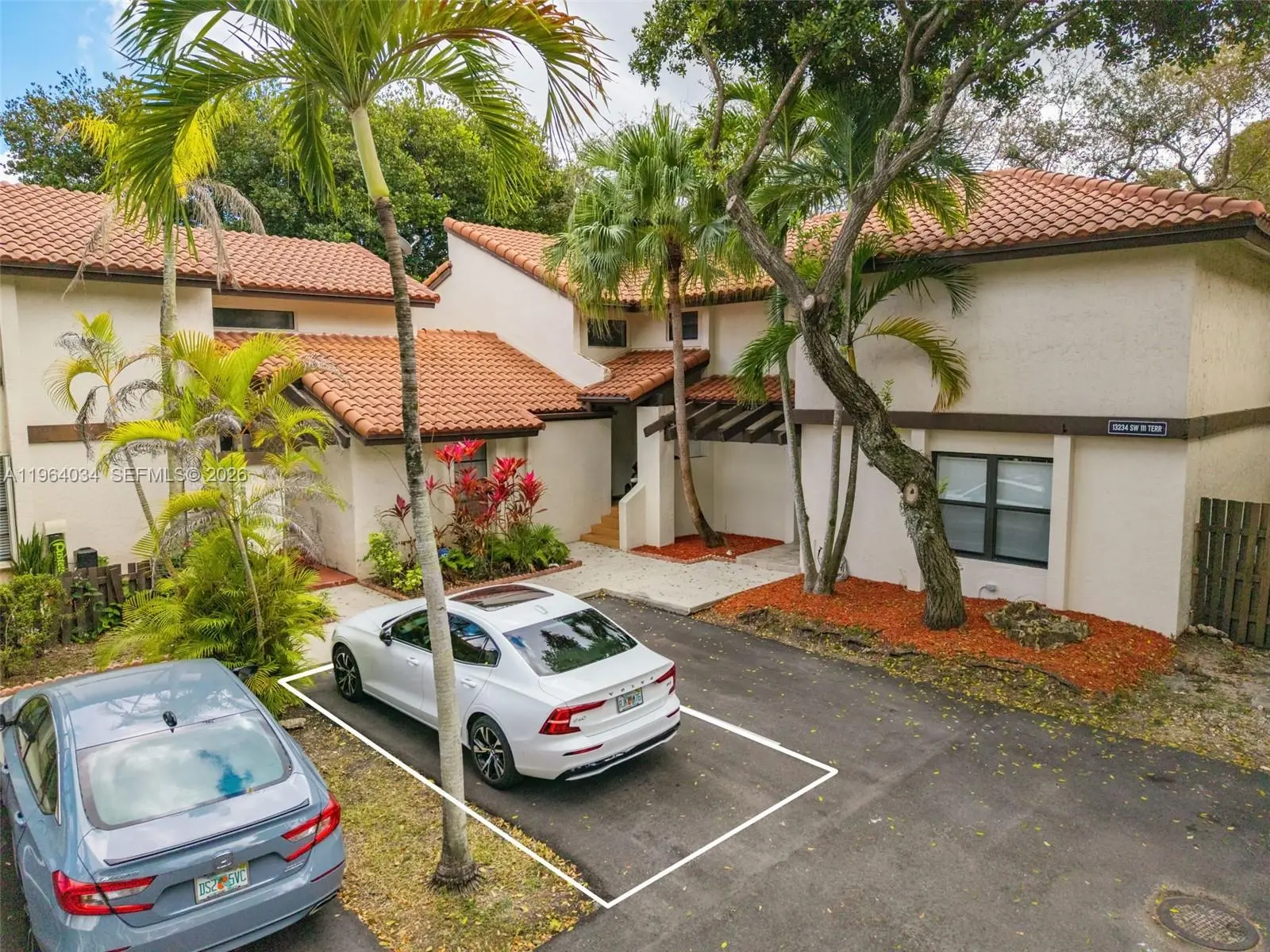 Photo of Listing #A11964034