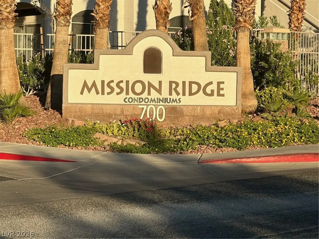 Photo of Listing #2756975