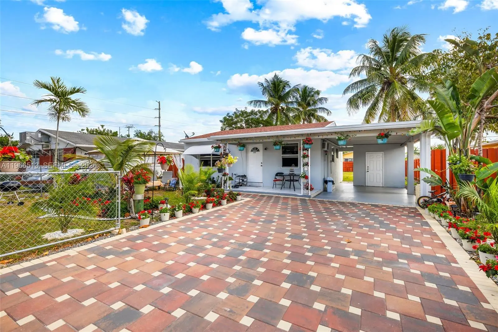 Photo of Listing #A11966513