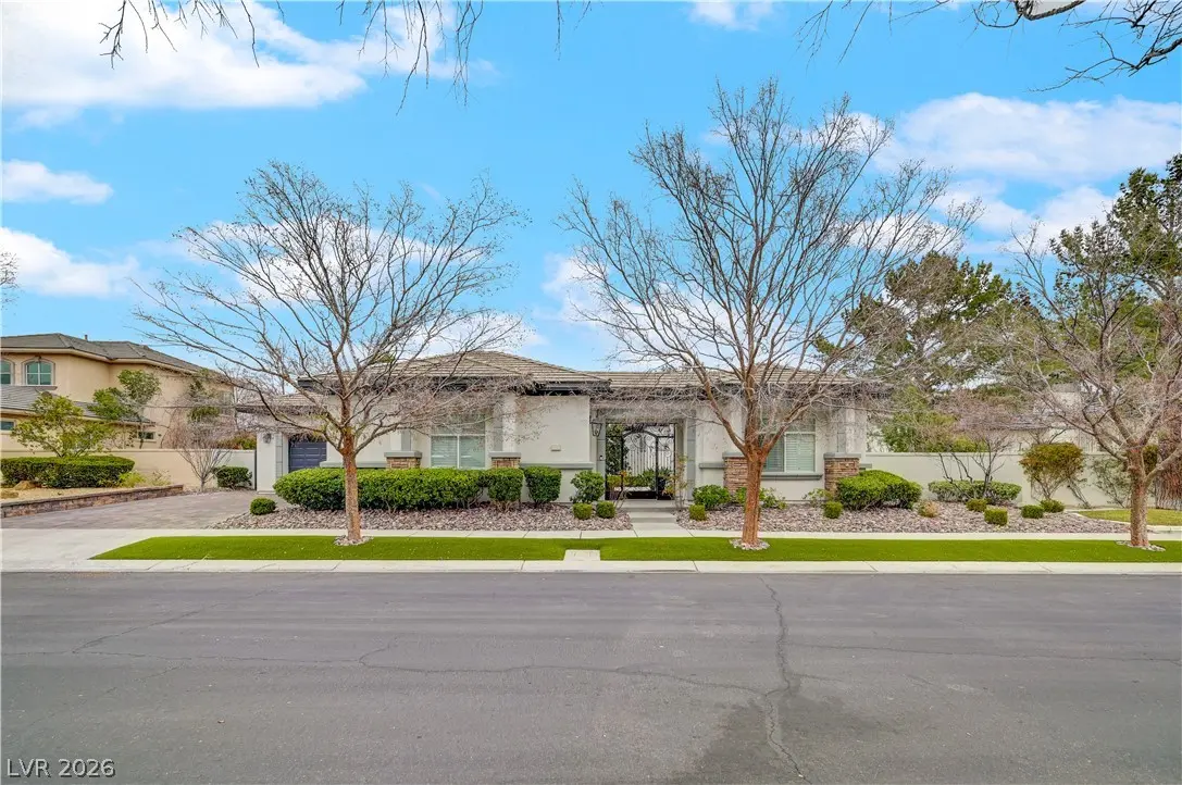 Photo of Listing #2756990