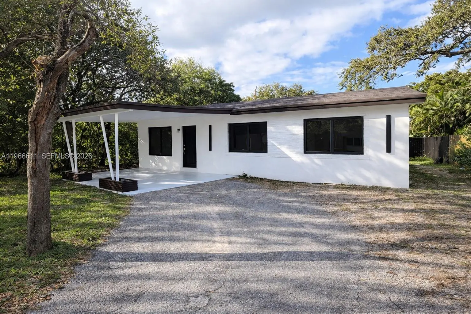 Photo of Listing #A11966611