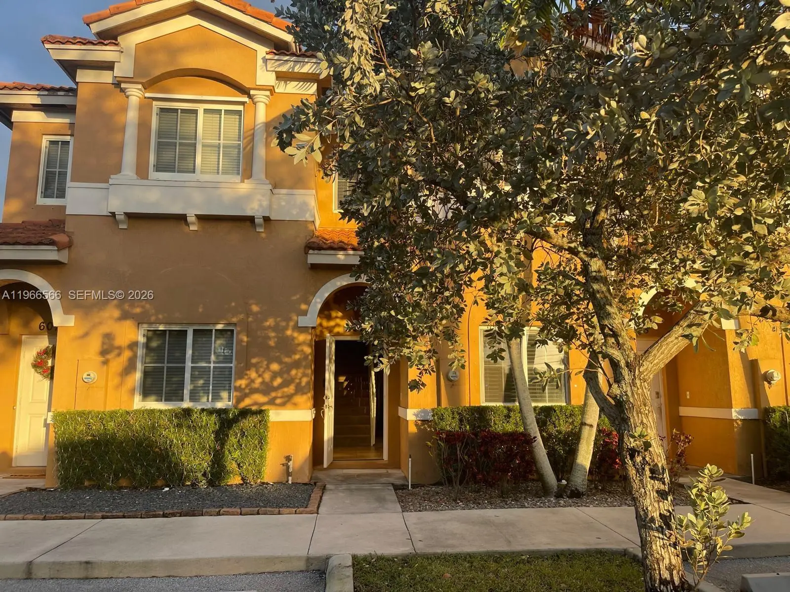 Photo of Listing #A11966566