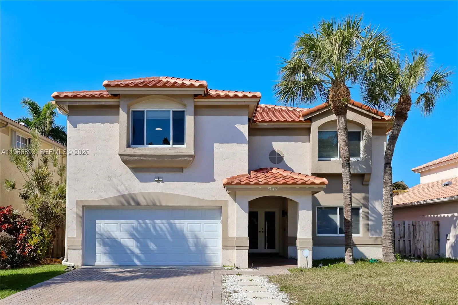 Photo of Listing #A11966893