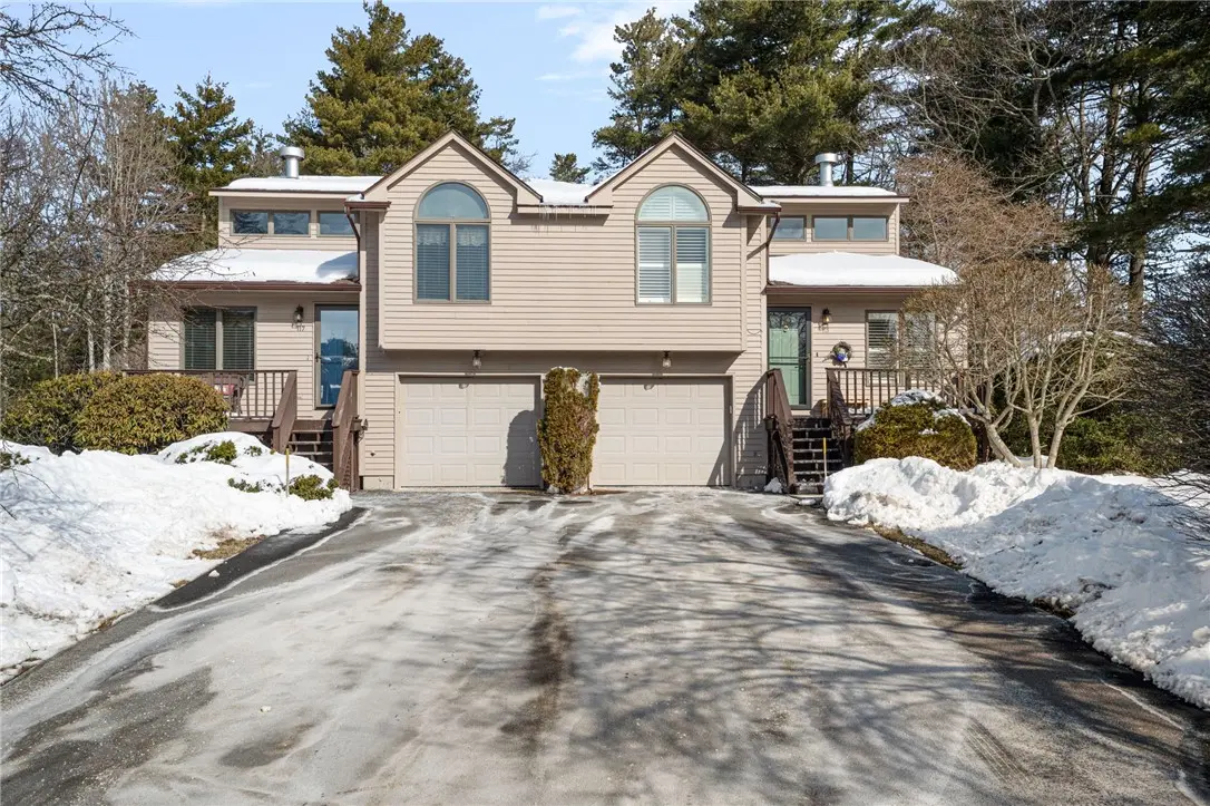 115 Cardinal Dr, North Kingstown