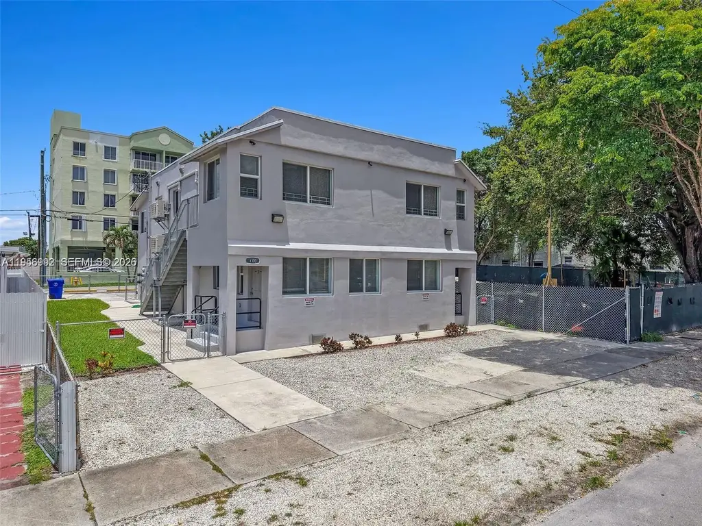 600 Nw 25th Ct, Miami