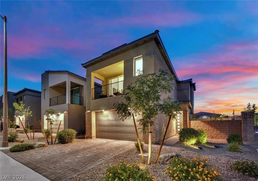 8907 Roadrunner Ravine Street, Las Vegas